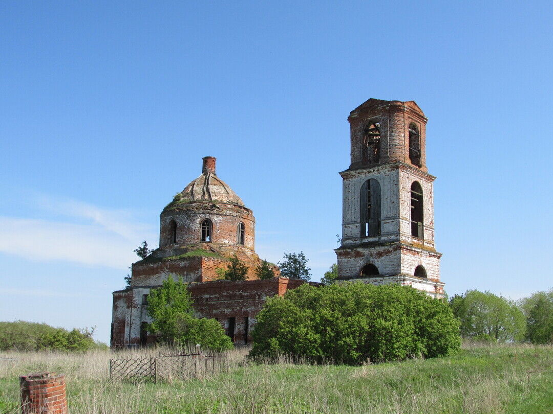 В суражском районе день вознесения господня. Село Волствиново Юрьев польского района. Ильинское Юрьев-польский район. Церковь село Ильинское Юрьев-польский Владимирская. Ильинское Владимирская область Юрьев польский район.