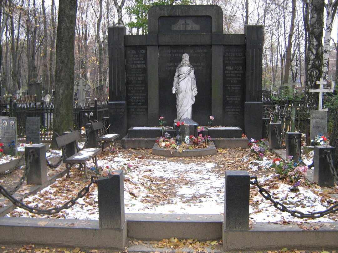 могила петлюры на хованском кладбище фото