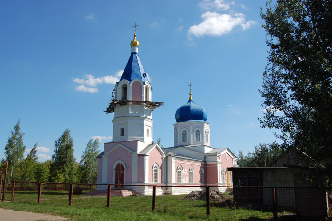 Орловская область должанский. Храм Рогатик Должанский район. С Рогатик Должанский район Орловской области. Село Рогатик Должанского района Орловской области. Орловская область монастырь Димитрия Солунского.