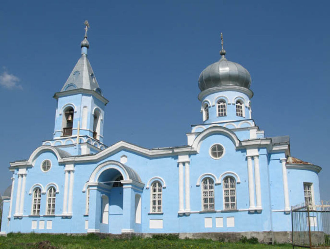 Церкви району. Казаковка Кузнецкий район храм. Церковь в село Казаковка Кузнецкого района. Церковь Косьмы и Дамиана Пензенская область. Село Казаковка Кузнецкий район Пензенская область.