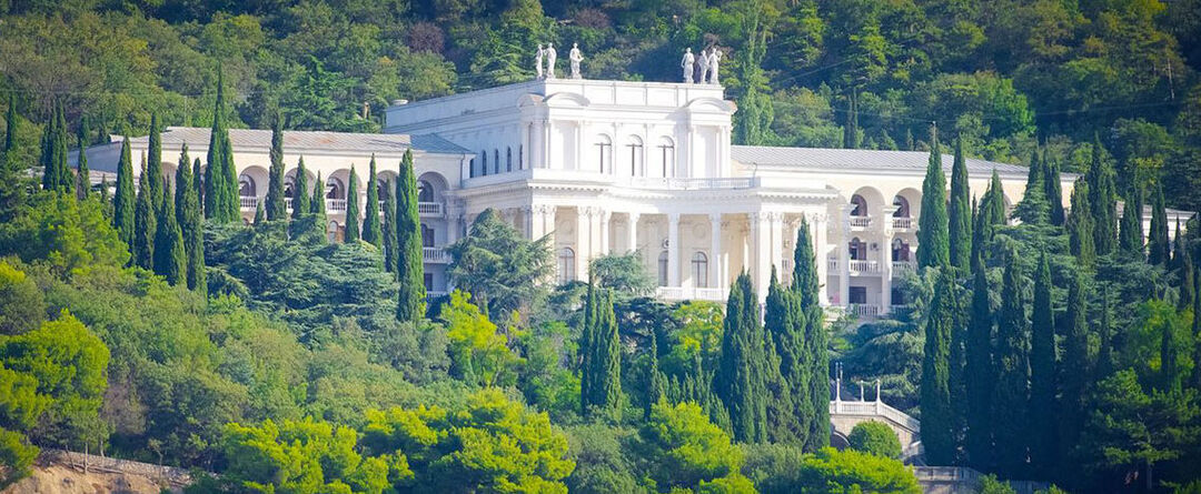 Санаторий родина крым фото