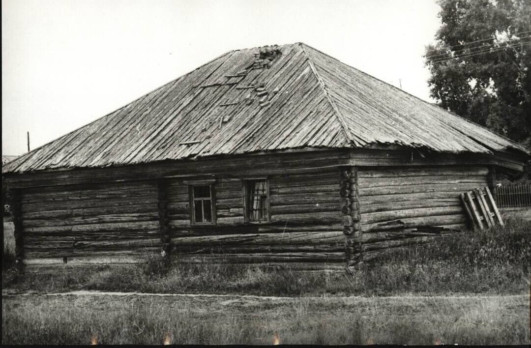 Как нарисовать амбар