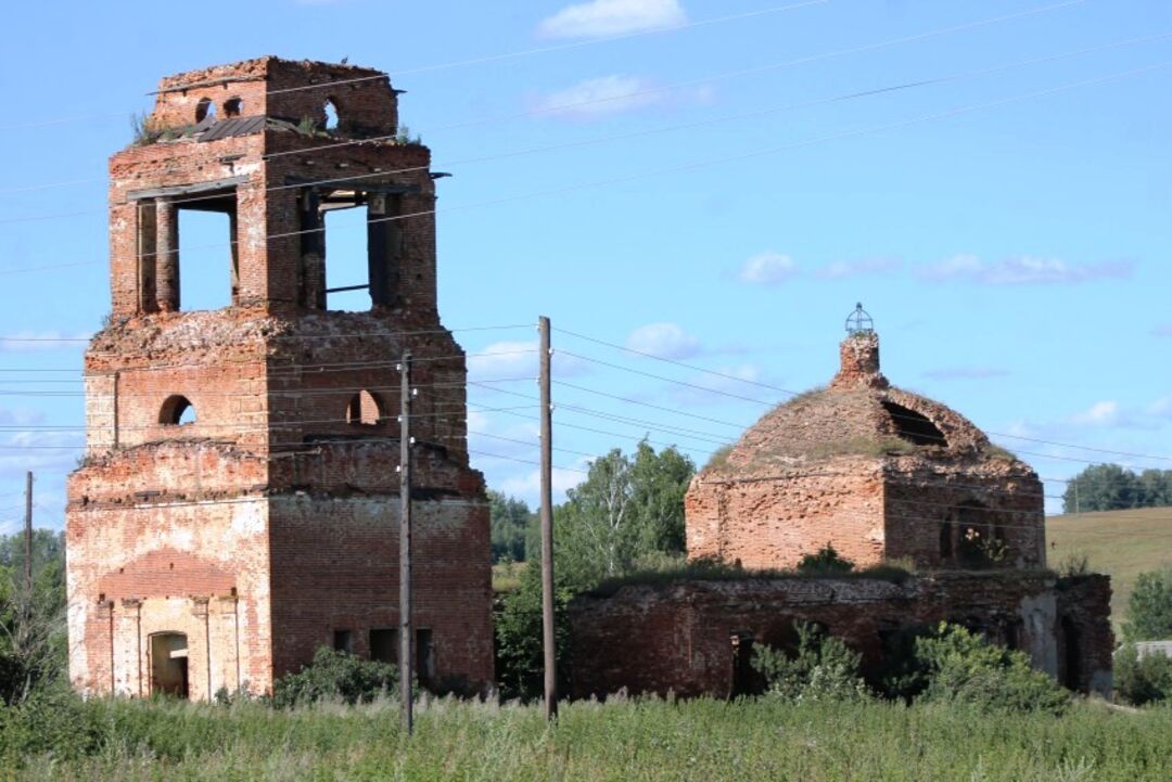 Теплом тульская область. Село Покровское тепло Огаревский район. Храм в село Покровское тепло-Огаревского района. Покровское тепло-Огаревский Тульская область. Церковь Тульская область тепло Огаревский район село Покровское.