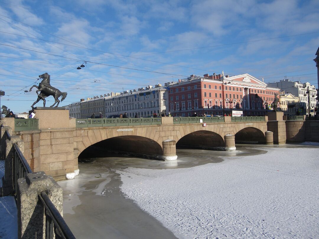 Аничков мост в санкт петербурге фото