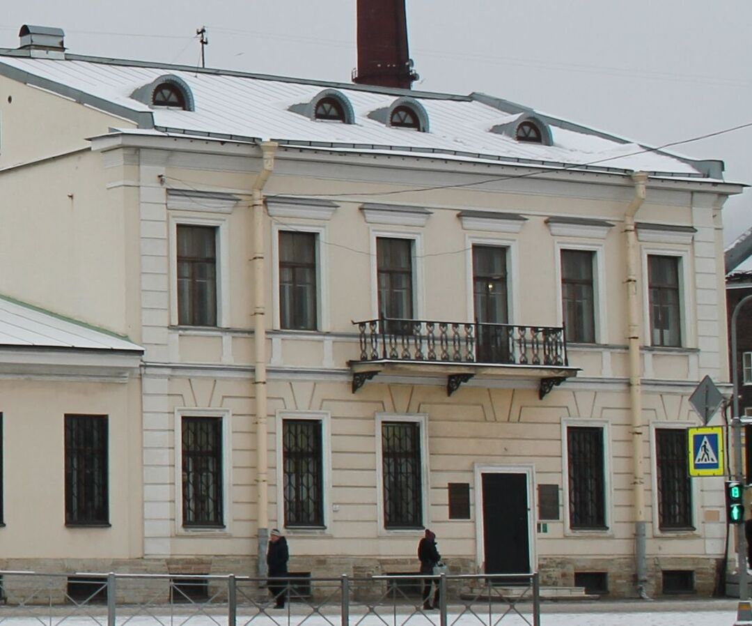 Самый высокий жилой дом в санкт петербурге сколько этажей и фото