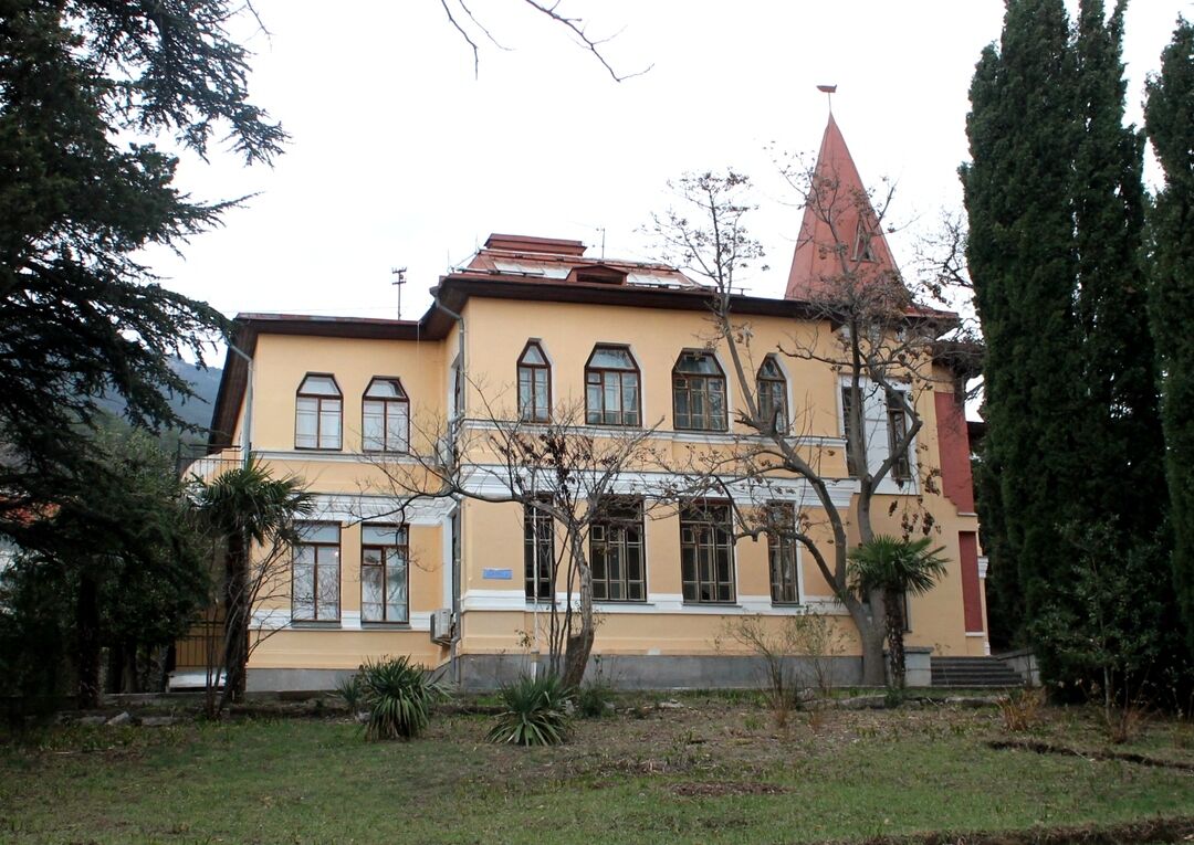 Малый господский дом графа М.М.Устинова