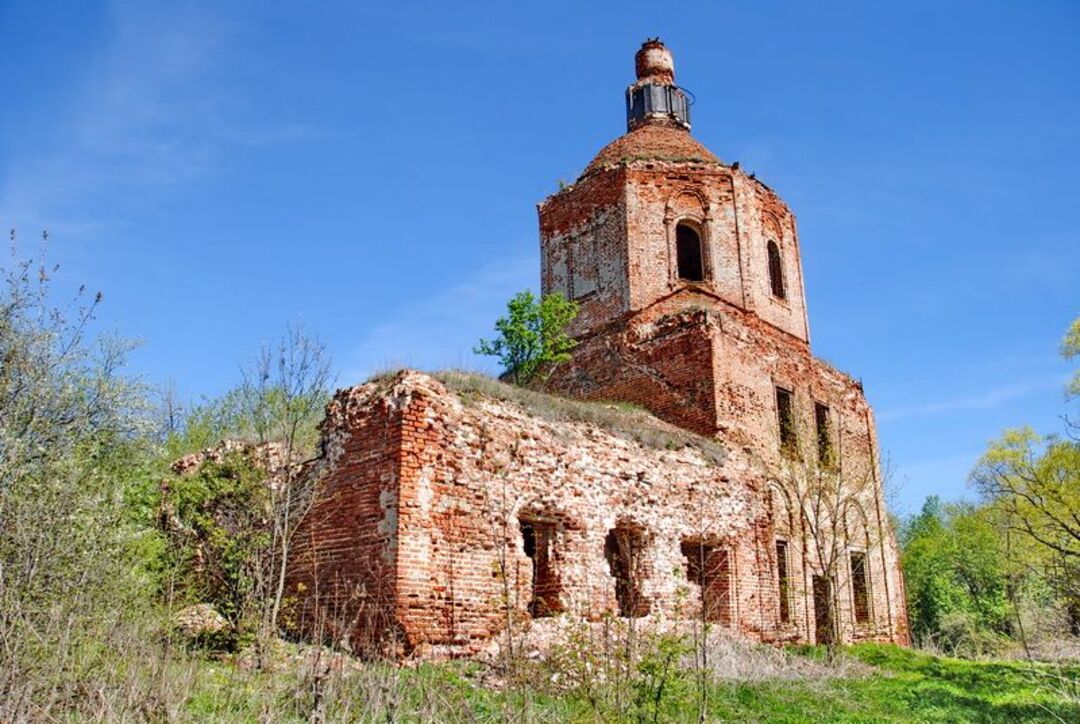 Погода на неделю тул обл спасское. Село Спасское Тульская обл. Храм. Церковь Спаса Преображения Тульская область. Спасское Церковь Тульская область.