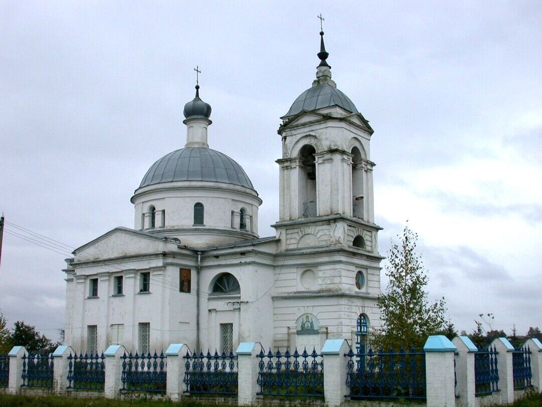 Волово тульская область. Знаменская Церковь Тихвин. Церковь Волово Тульская область. Храм Знаменский с Волово Тульская область. Знаменская Церковь в селе Волово.