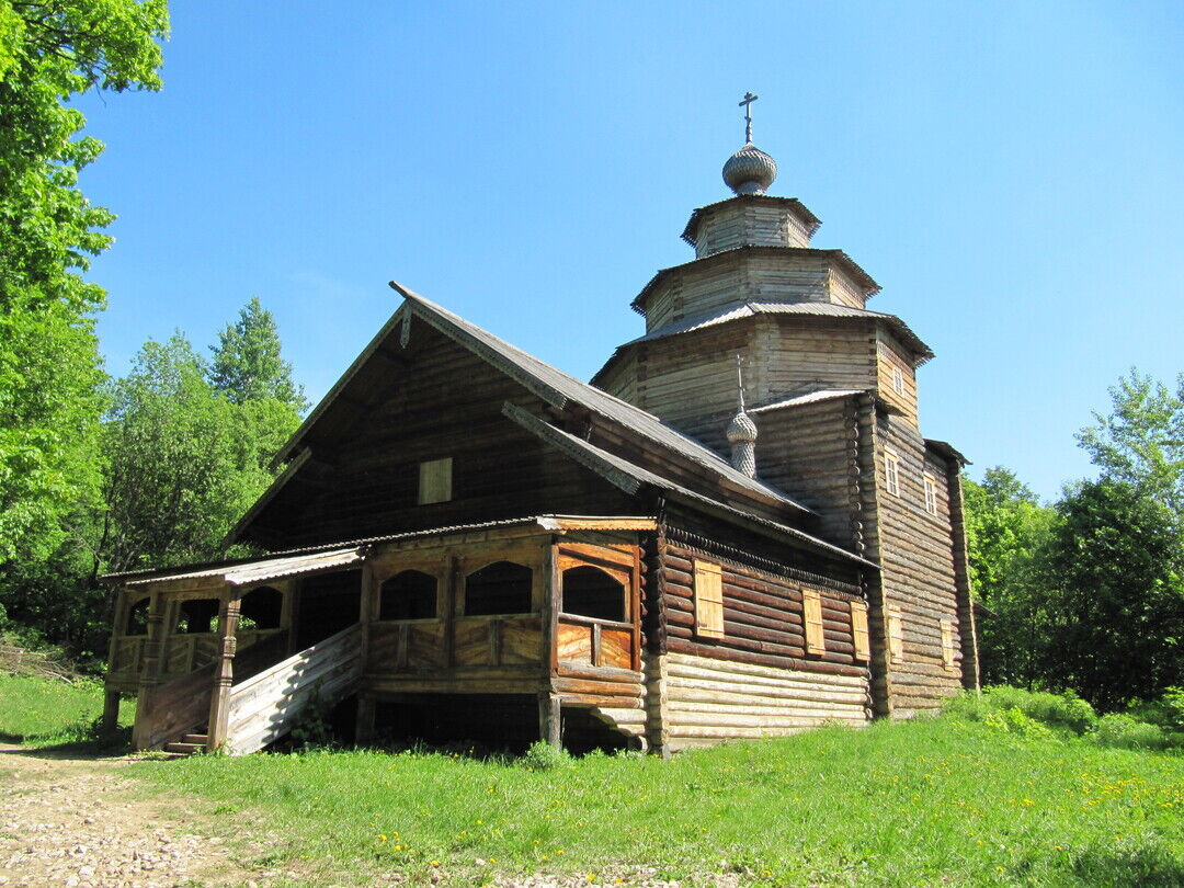 Городец Покровская Церковь танк