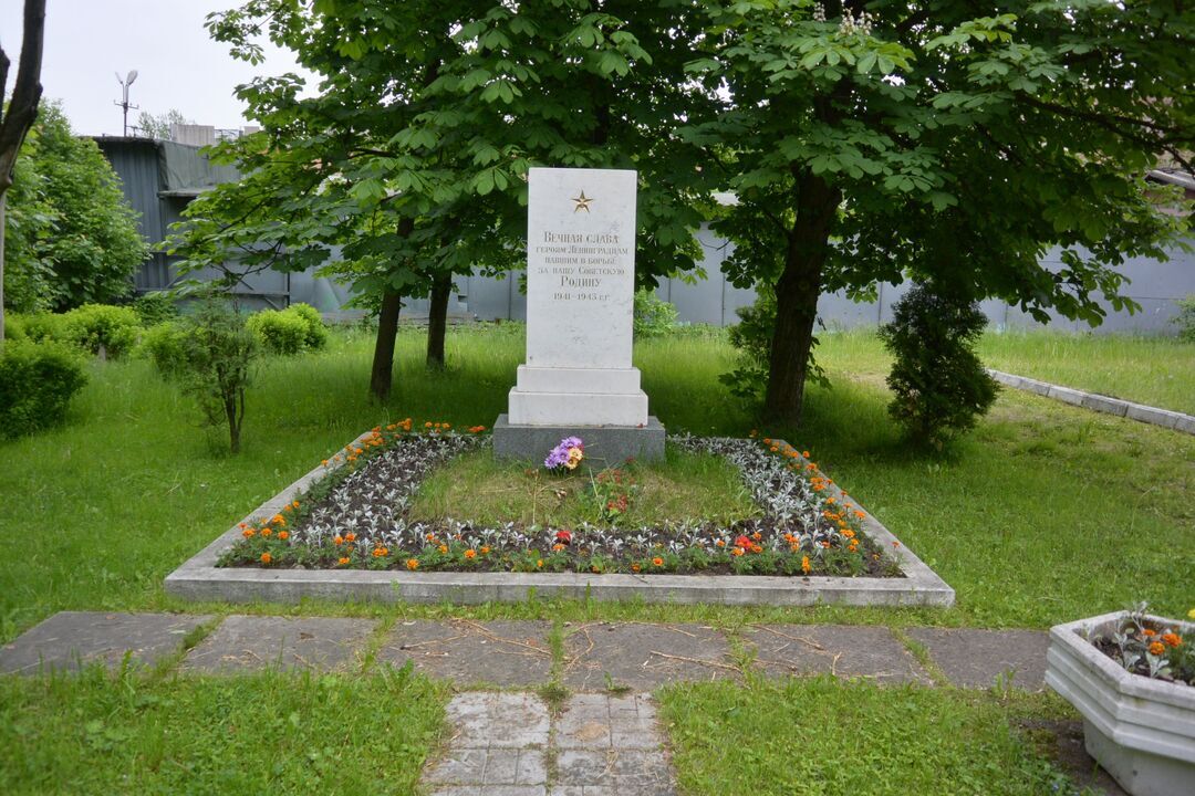 Где найти фото погибшего в вов деда