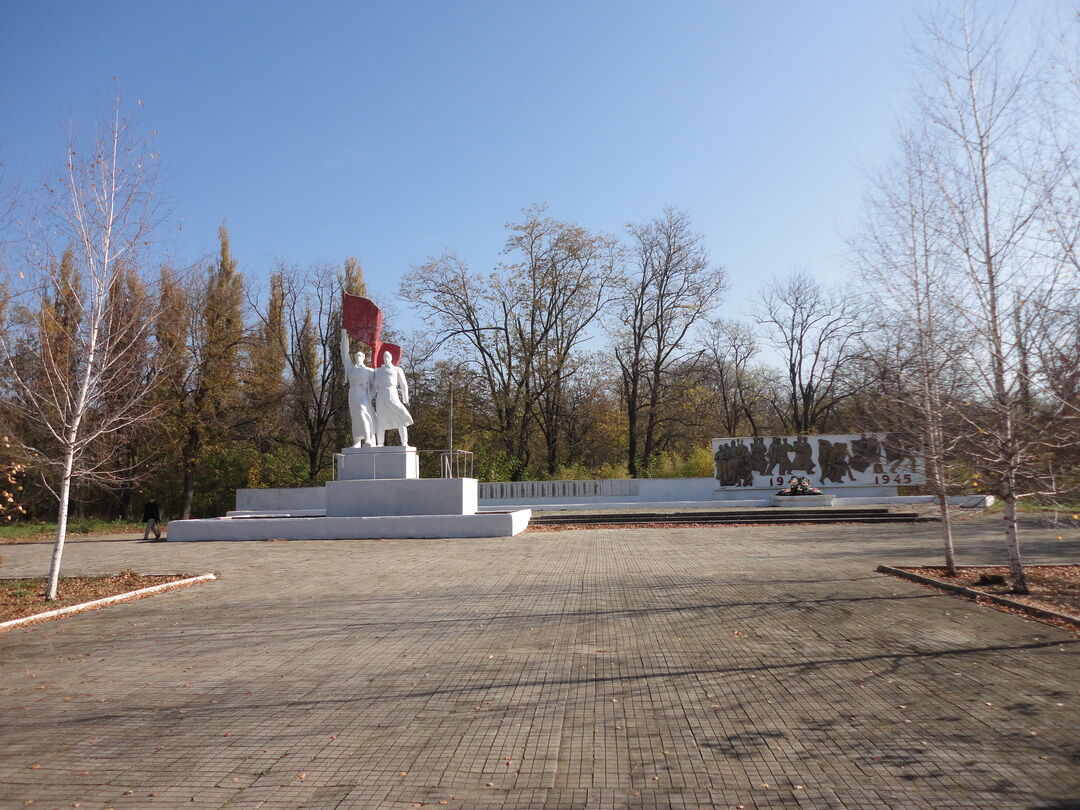 Погода село горькая балка ставропольский. Село горькая балка Краснодарский край. Горькая балка Краснодарский край Новопокровский район. Горькая балка Краснодарский край Новопокровский район мемориал. Село горькая балка Новопокровского района Краснодарского края.