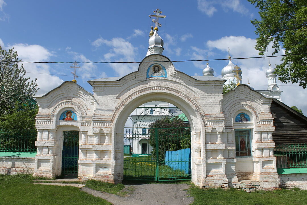 Фото ворота чеченская республика