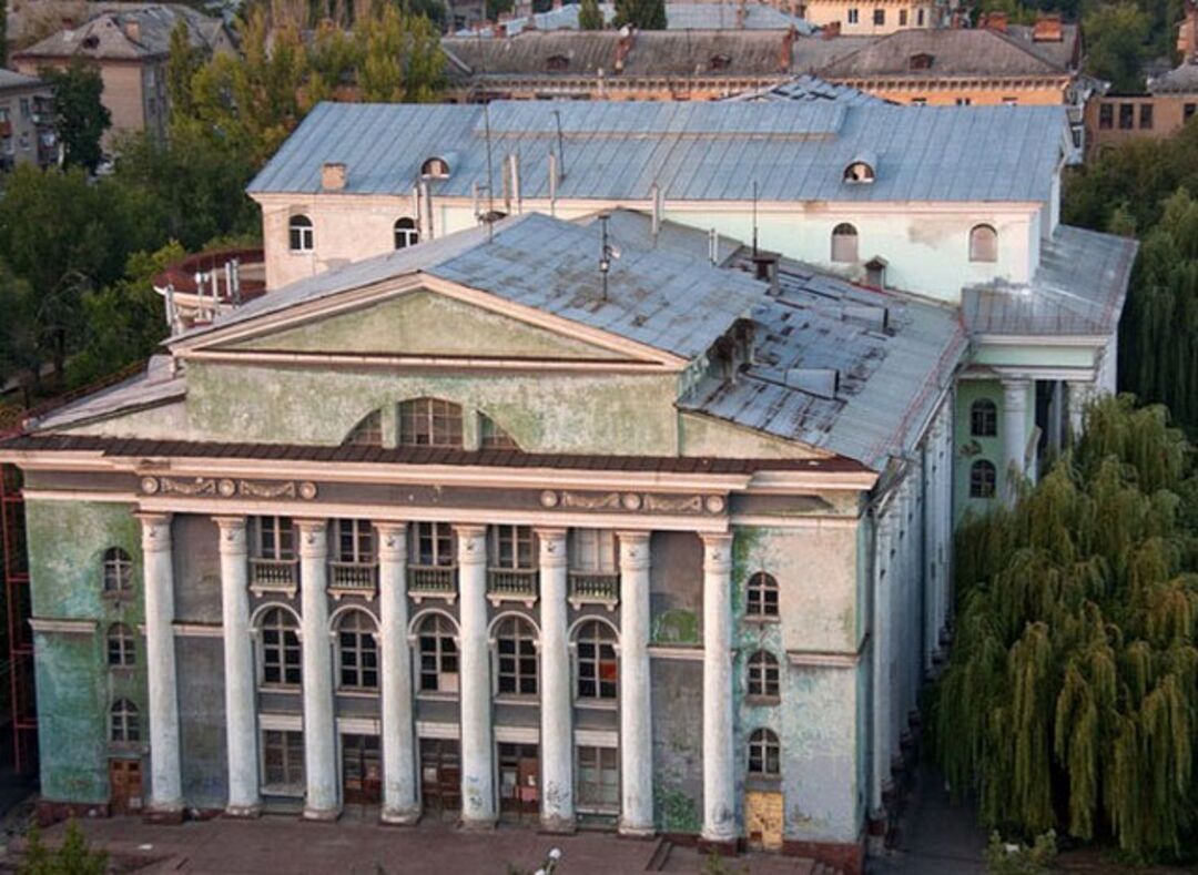 Царицынская опера. ДК Металлург Волгоград Красноармейский район. ДК имени Ленина Волгоград. Театр Царицынская опера Волгоград. ДК Ленина Волгоград Краснооктябрьский район.