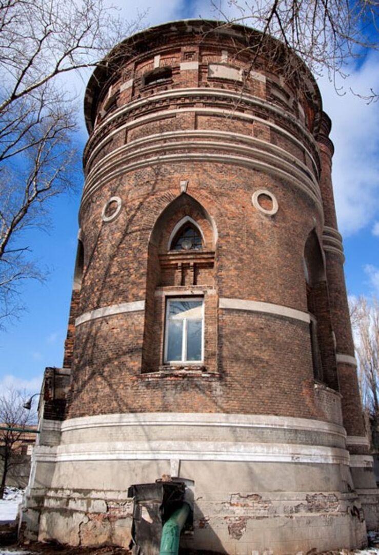 Водонапорная башня (насосная станция для подкачки воды), Волгоградская .