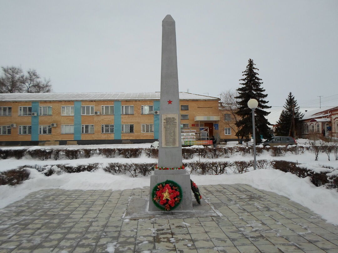 Даниловка волгоградская область. Братская могила героев гражданской войны Канск. Даниловка (Березовский район). Даниловка Волгоградская область в 1945 году. Даниловка Волгоградская область кладбище.