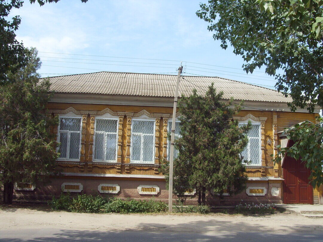 Здание, где находился штаб 2-го казачьего полка народного ополчения