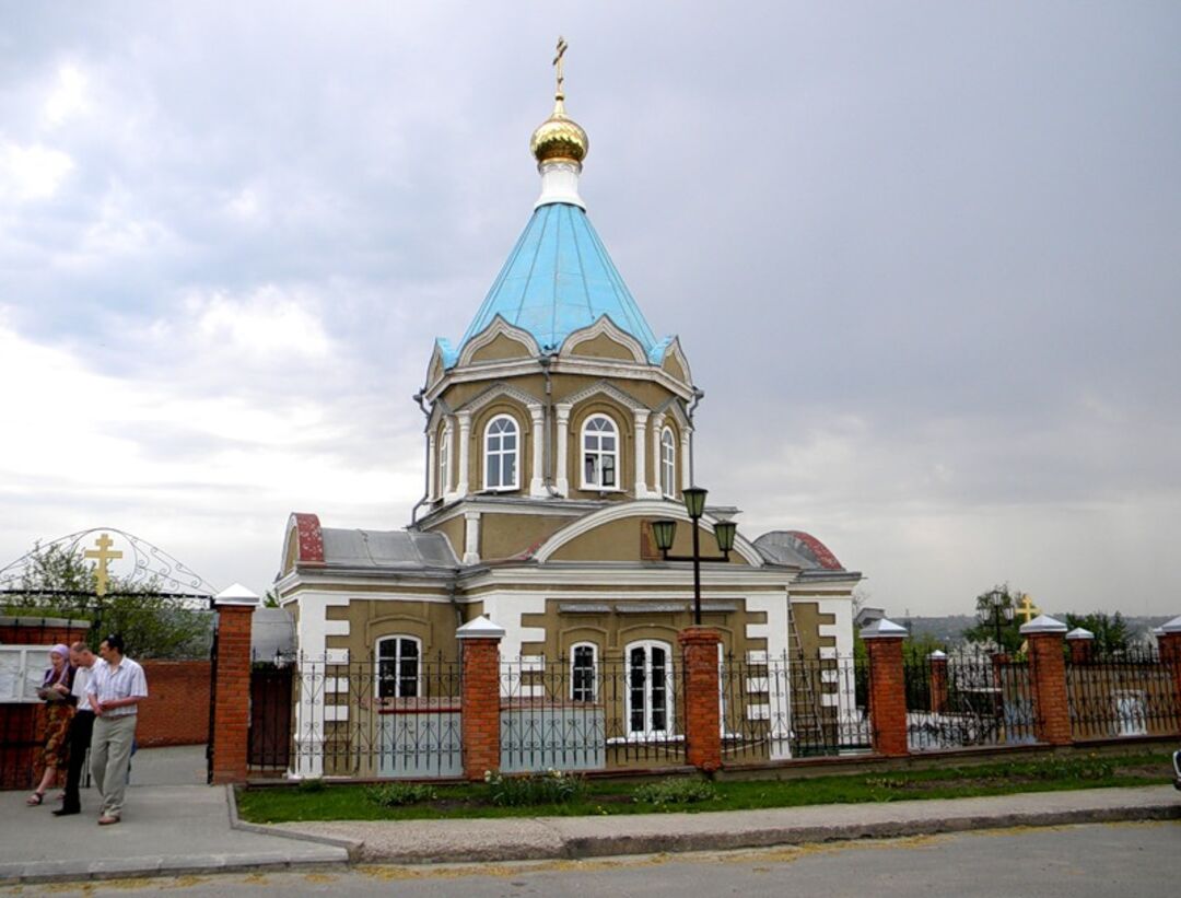 Вознесенский храм старый оскол. Храм святителя Николая (старый Оскол). Старый Оскол храм Святой Троицы.