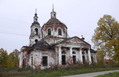 Преображенская церковь с живописью