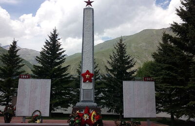 Памятник погибшим воинам