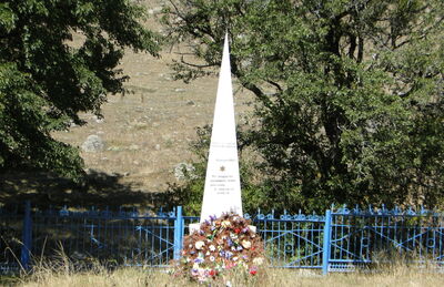 Братская могила мирных жителей, расстрелянных фашистами в 1942 году