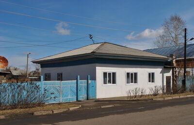Городская усадьба (дерево)