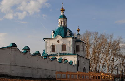 Захарьевская надвратная церковь