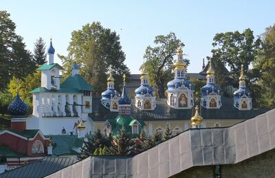 Ансамбль Псково-Печерского монастыря